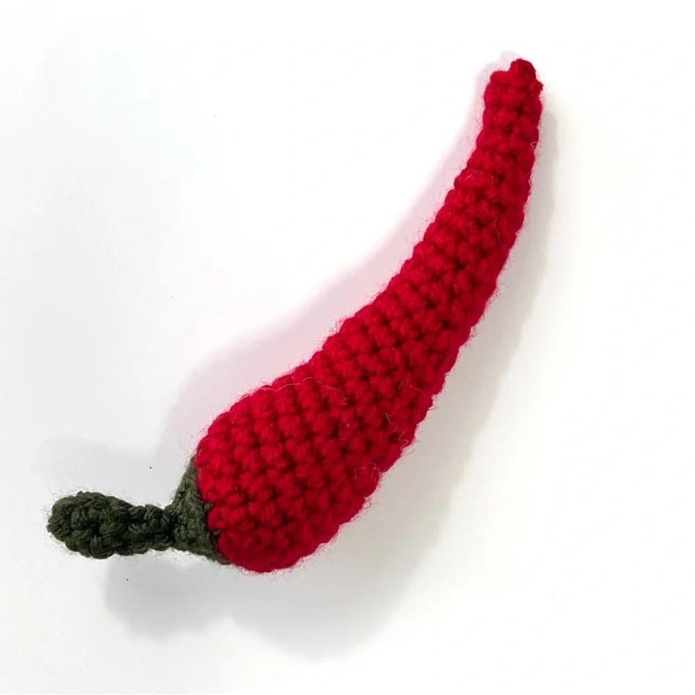 Cat Toy Handmade Catnip Chili Pepper Crocheted Interactive Toys for Cats